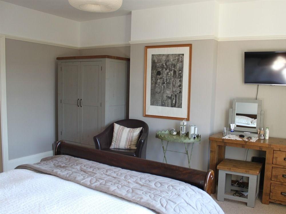 Bed and Breakfast Barton House Матлок Экстерьер фото