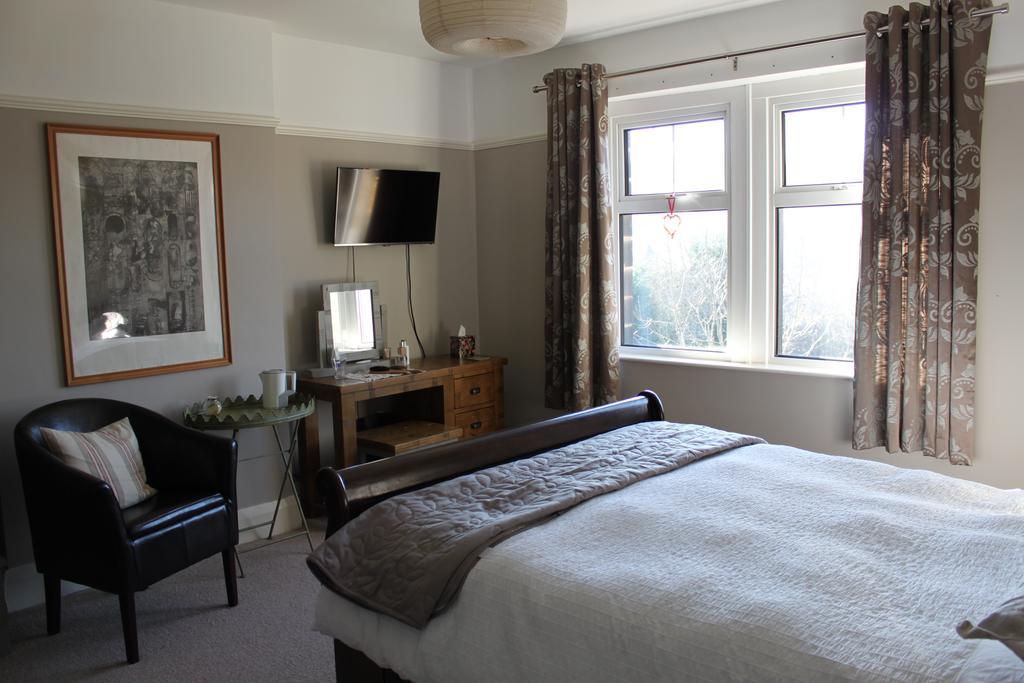 Bed and Breakfast Barton House Матлок Экстерьер фото