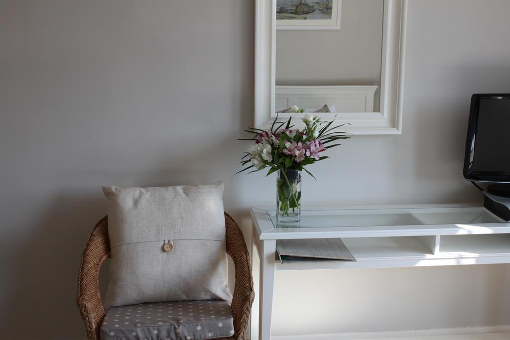 Bed and Breakfast Barton House Матлок Экстерьер фото